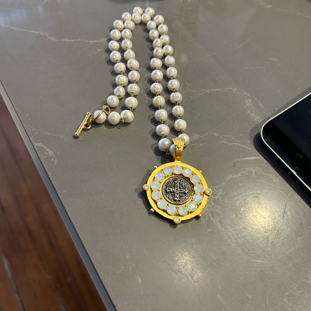 Classic Pearl Necklace with Gold-Tone Medallion